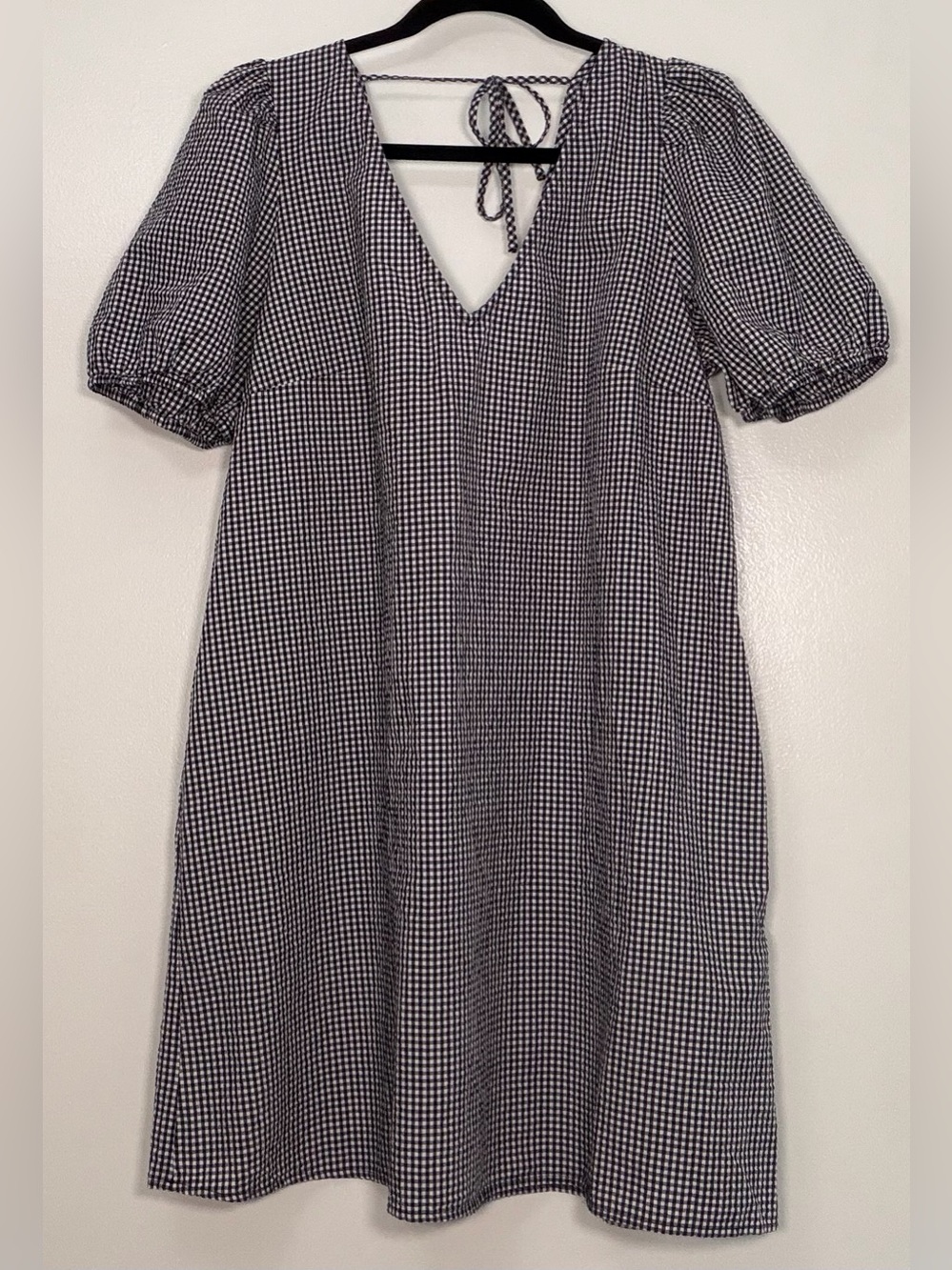 a new day Black & White Gingham V-Neck Midi Dress - Picture 4 of 9